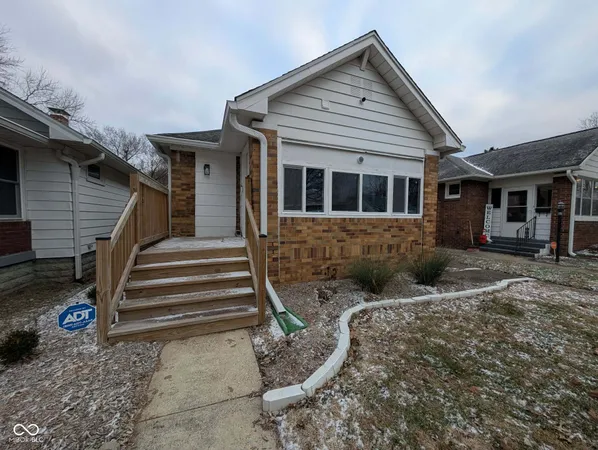 $185,999 | 1338 South 20th Street, Terre Haute, IN 47803