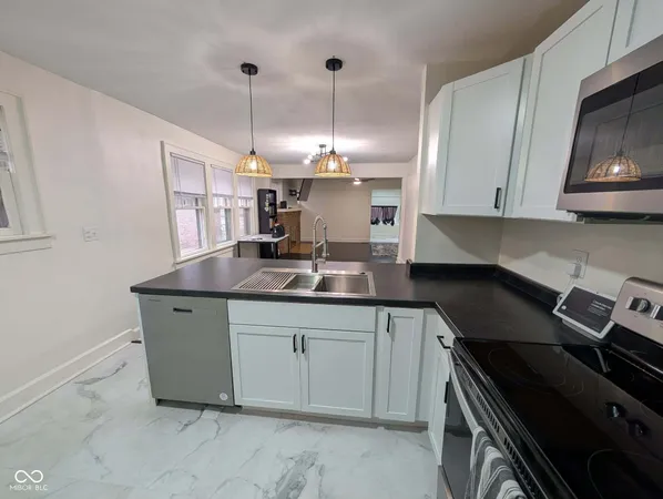 $185,999 | 1338 South 20th Street, Terre Haute, IN 47803