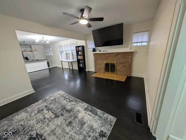 $185,999 | 1338 South 20th Street, Terre Haute, IN 47803