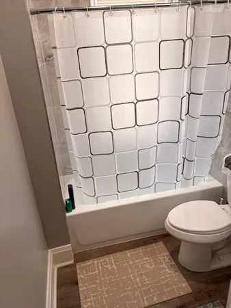 $1,100 | 10501 South Corliss Avenue, Unit 1, Chicago, IL 60628