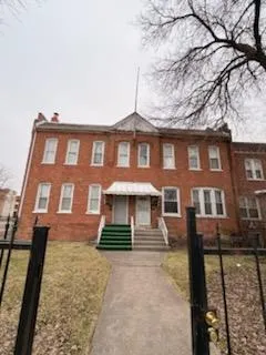 $1,100 | 10501 South Corliss Avenue, Unit 1, Chicago, IL 60628