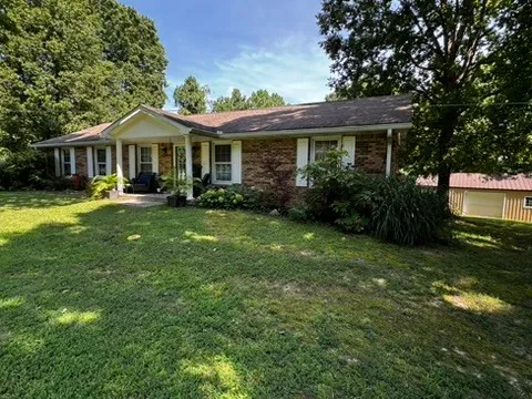 $265,000 | 1390 Dogwood Drive, Erin, TN 37061