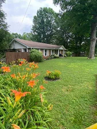 $265,000 | 1390 Dogwood Drive, Erin, TN 37061