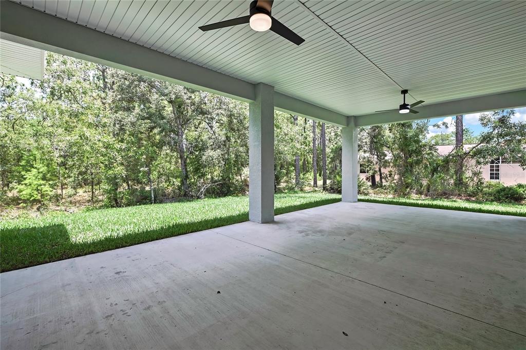 8 Hibiscus Court Homosassa, FL 34446 - Photo 2 of 50