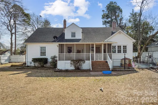 $292,490 | 606 West McGregor Street, Pageland, SC 29728