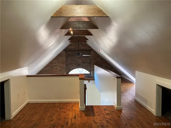 $1,400 | 451 Franklin Street, Unit 2, Buffalo, NY 14202