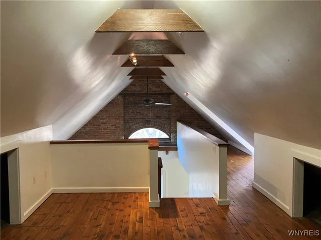 $1,400 | 451 Franklin Street, Unit 2, Buffalo, NY 14202