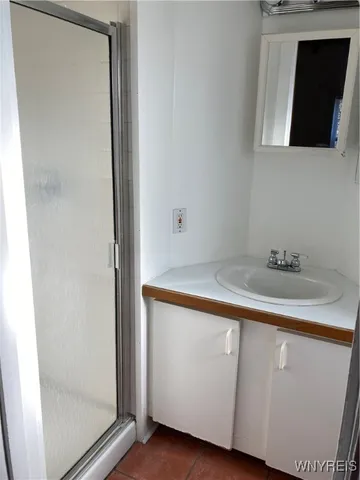 $1,400 | 451 Franklin Street, Unit 2, Buffalo, NY 14202