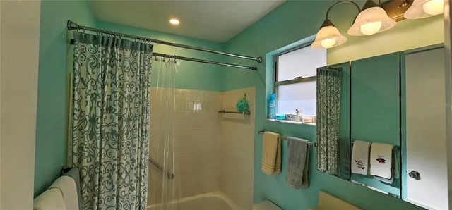 $2,200 | 2009 Riverbluff Parkway, Unit V334, Sarasota, FL 34231