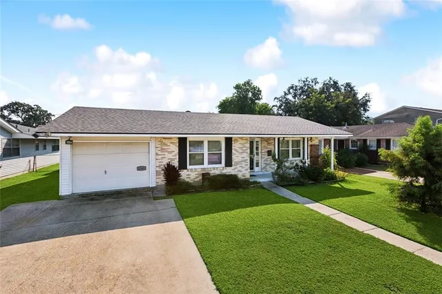 $297,500 | 1901 Eisenhower Avenue, Metairie, LA 70003