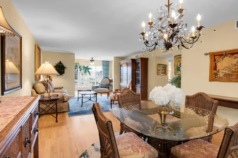 $274,900 | 5749 Gemstone Court, Unit 403, Boynton Beach, FL 33437