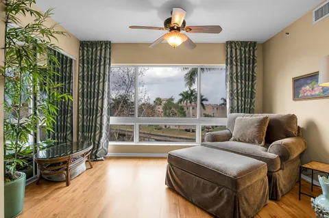 $274,900 | 5749 Gemstone Court, Unit 403, Boynton Beach, FL 33437
