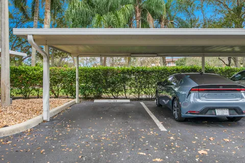 $274,900 | 5749 Gemstone Court, Unit 403, Boynton Beach, FL 33437