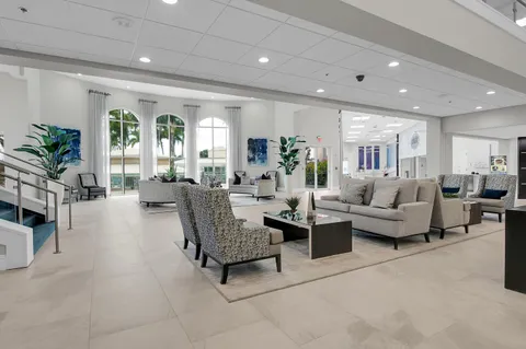 $274,900 | 5749 Gemstone Court, Unit 403, Boynton Beach, FL 33437