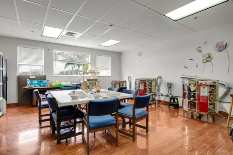 $274,900 | 5749 Gemstone Court, Unit 403, Boynton Beach, FL 33437