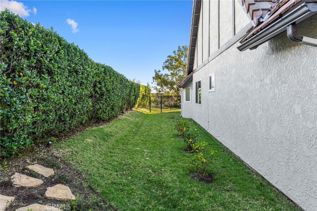 10055 Hillside Road Rancho Cucamonga, CA 91737 - Photo 23 of 46