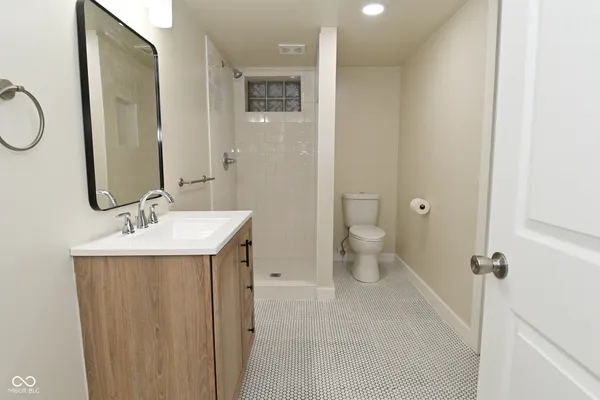 $1,850 | 3928 North Kenwood Avenue, Indianapolis, IN 46208