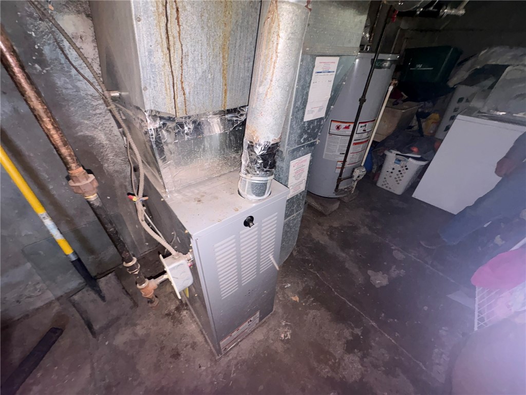 7 Riverbank Place Rochester, NY 14621 - Photo 13 of 43