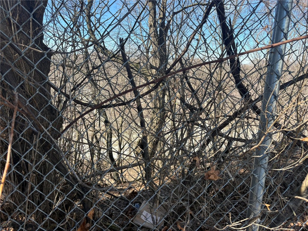 7 Riverbank Place Rochester, NY 14621 - Photo 37 of 43