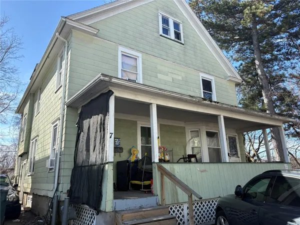 $150,000 | 7 Riverbank Place, Rochester, NY 14621