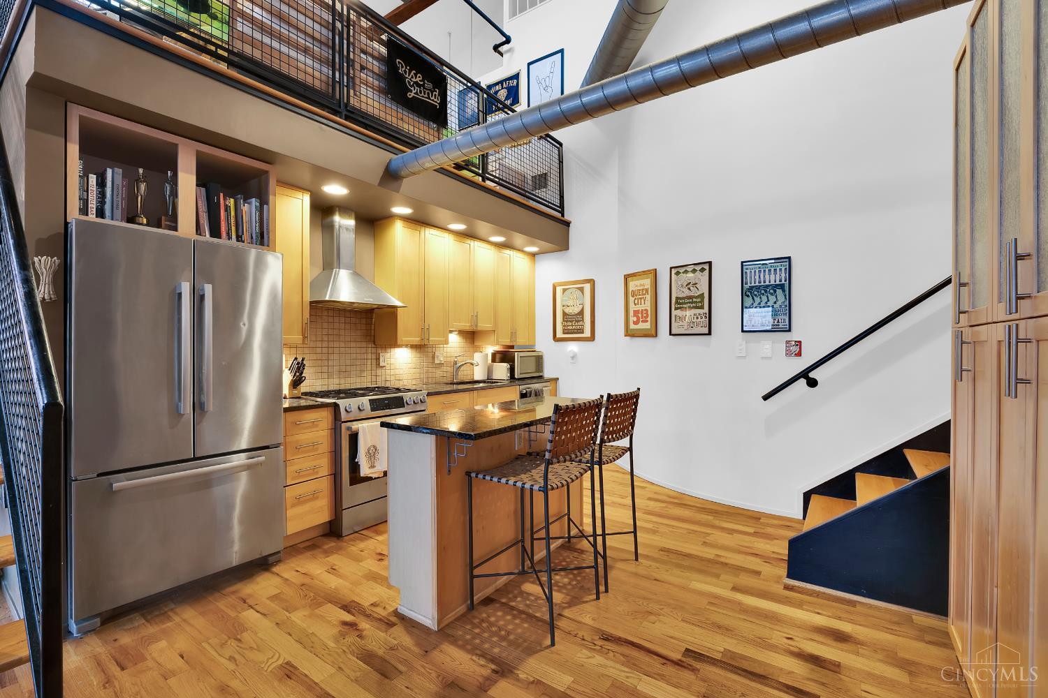 404 Reading Road, Unit 401 Cincinnati, OH 45202 - Photo 12 of 58 Gallery Image 12