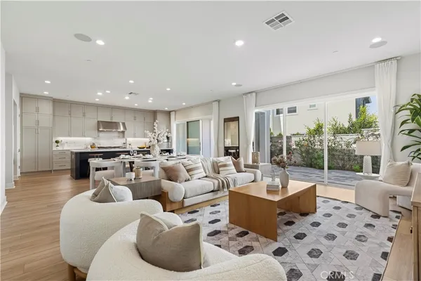 $2,295,000 | 151 Mulberry, Lake Forest, CA 92630