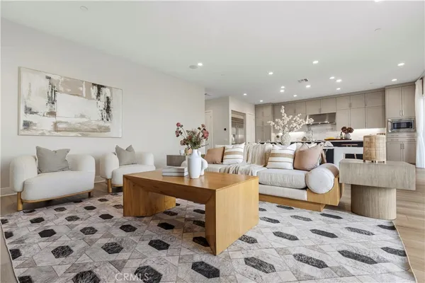 $2,295,000 | 151 Mulberry, Lake Forest, CA 92630