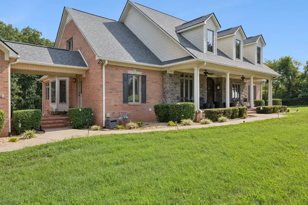 $1,299,000 | 1208 Davidson Lane, Columbia, TN 38401