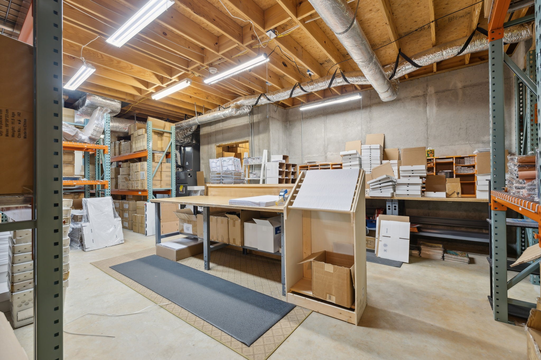 1208 Davidson Lane Columbia, TN 38401 - Photo 59 of 85 a view of a patio with table and chairs