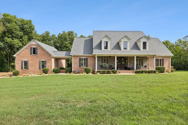 $1,299,000 | 1208 Davidson Lane, Columbia, TN 38401