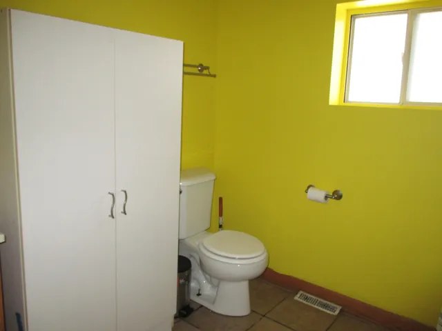 $169,900 | 3902 Claire Boulevard, Midlothian, IL 60445