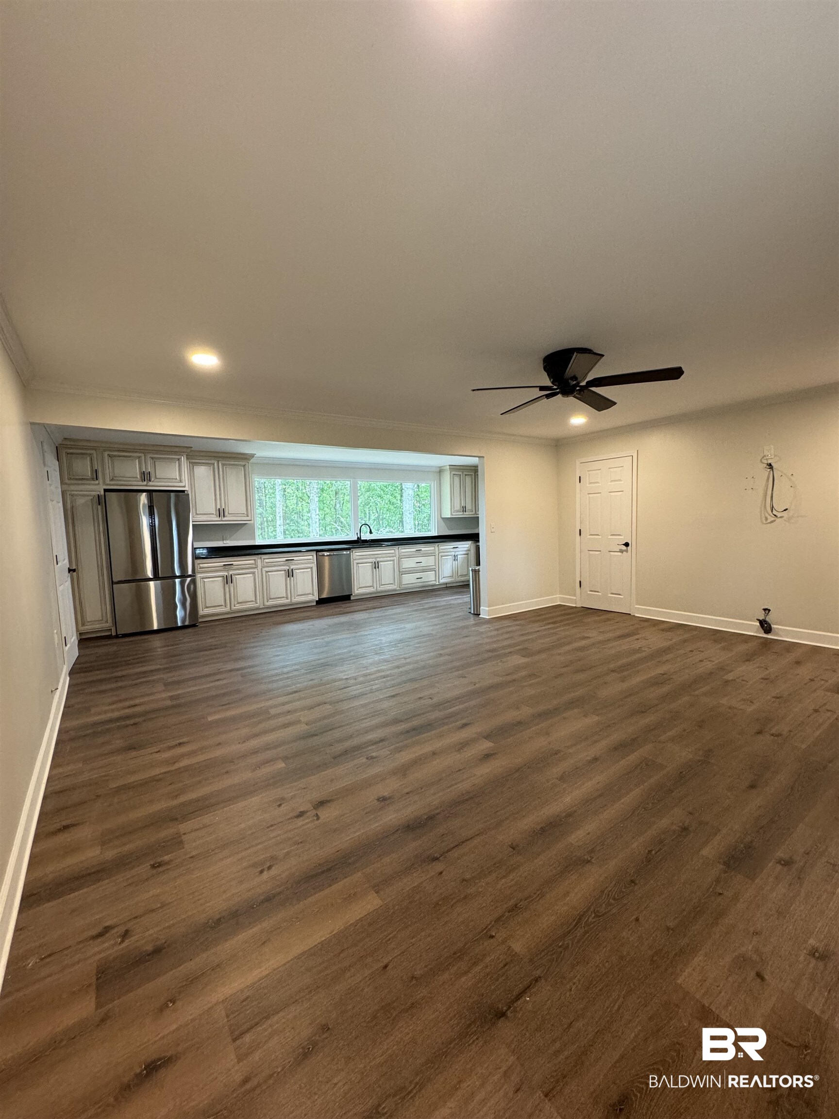 462 Woodbine Road Monroeville, AL 36460 - Photo 3 of 27