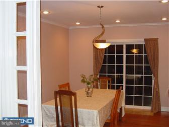 6610 Morris Park Road Philadelphia, PA 19151 - Photo 7 of 12 Dining Room