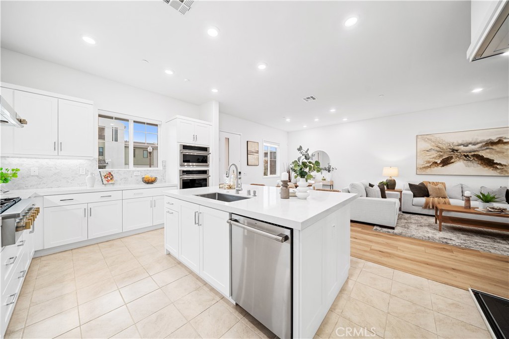 121 Yugen Irvine, CA 92618 - Photo 11 of 29