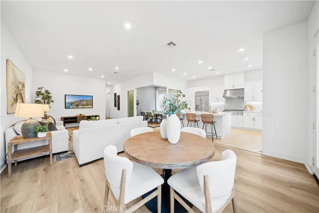 $1,688,000 | 121 Yugen, Irvine, CA 92618