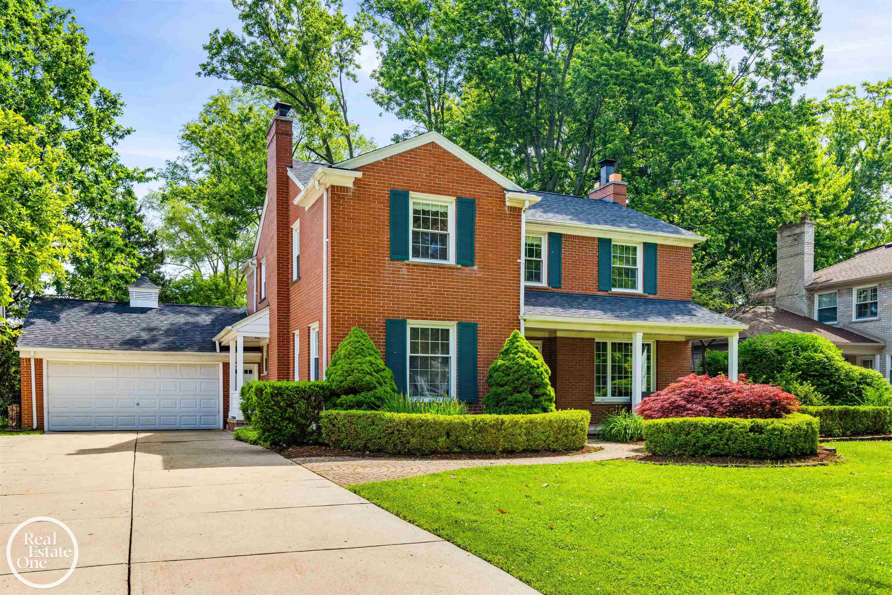 1022 Whittier Road Grosse Pointe Park, MI 48230 - Photo 2 of 57