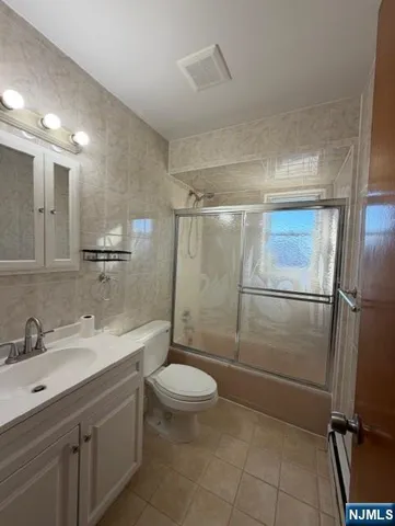 $2,500 | 6 Maitland Place, Unit 2, Garfield, NJ 07026