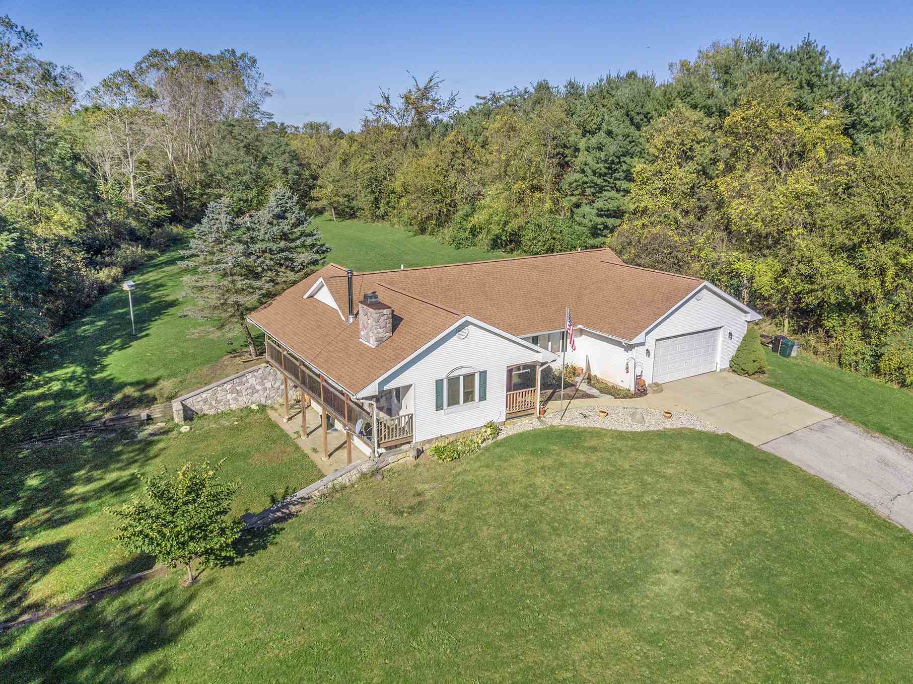 60115 Cedar Road Mishawaka, IN 46544 - Photo 4 of 34