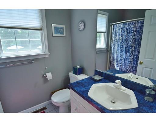 8 Bigelow Road Southborough, MA 01772 - Photo 21 of 42 Gallery Image 21