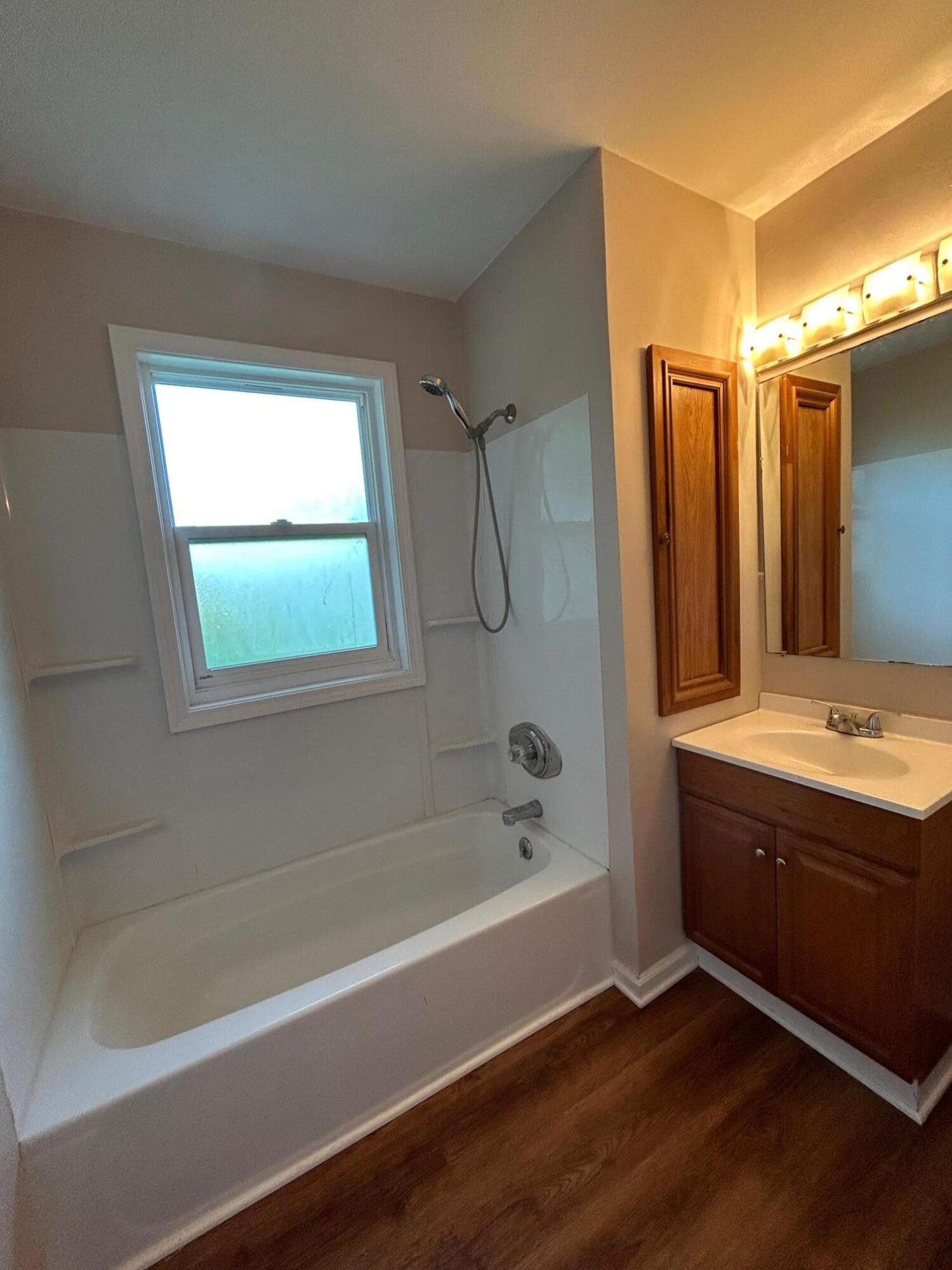 308 Buckner Street Perryville, KY 40468 - Photo 10 of 17 IMG_5368