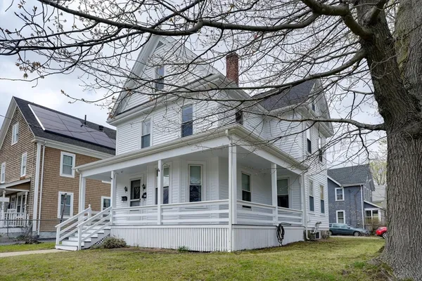 $699,900 | 188 Waverley Street, Unit 2, Belmont, MA 02478