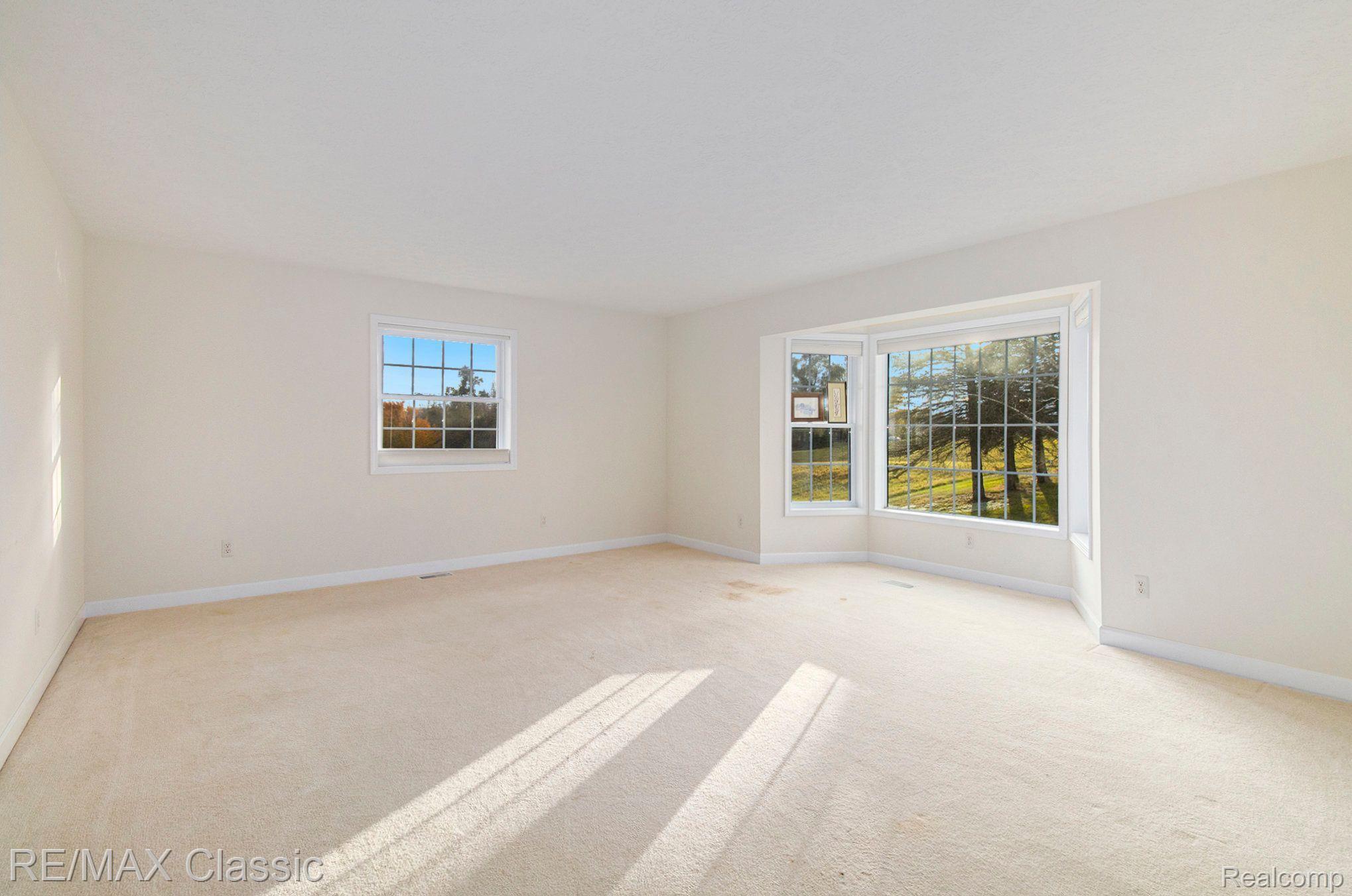 7788 Pettysville Road Pinckney, MI 48169 - Photo 18 of 29 Gallery Image 18