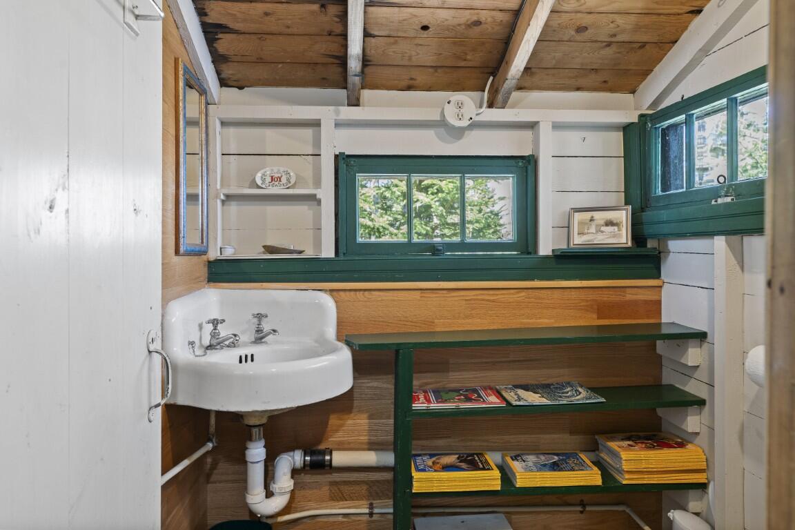 67 Breakneck Hill Road Southport, ME 04576 - Photo 29 of 46 29