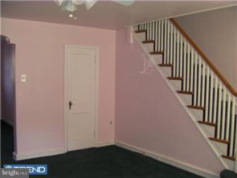 6706 Rutland Street Philadelphia, PA 19149 - Photo 4 of 12 Living Room
