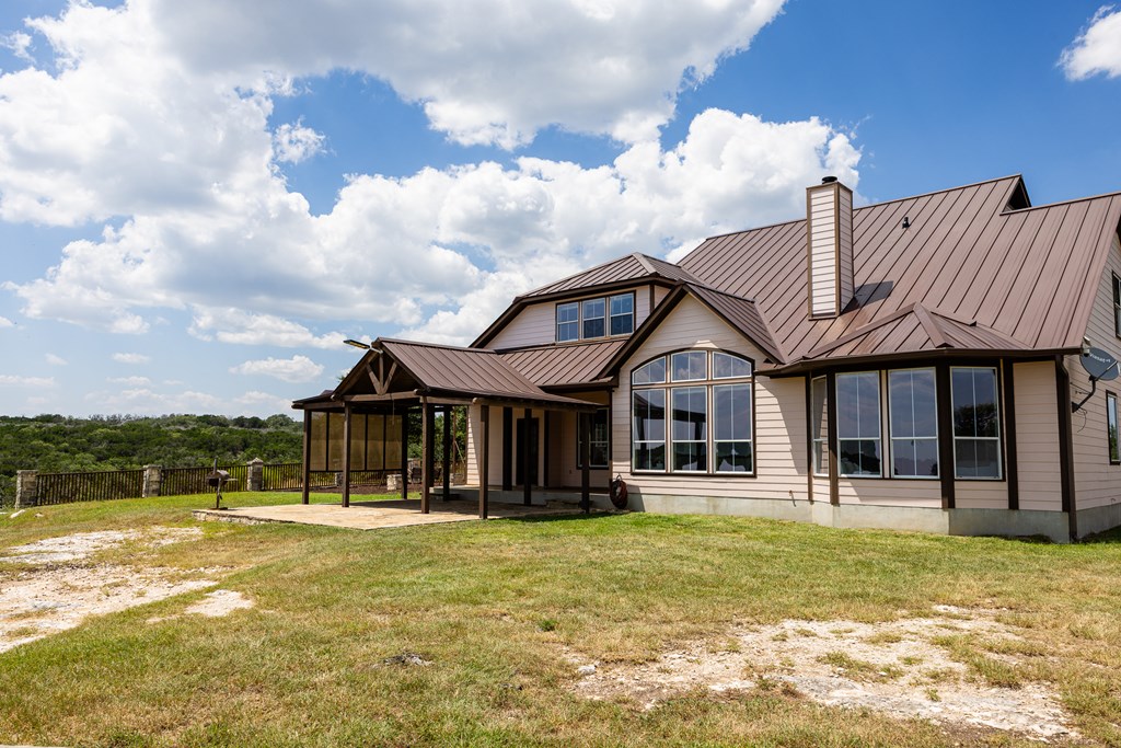 1095 Elm Pass Road Center Point, TX 78010 - Photo 49 of 63 Gallery Image 49