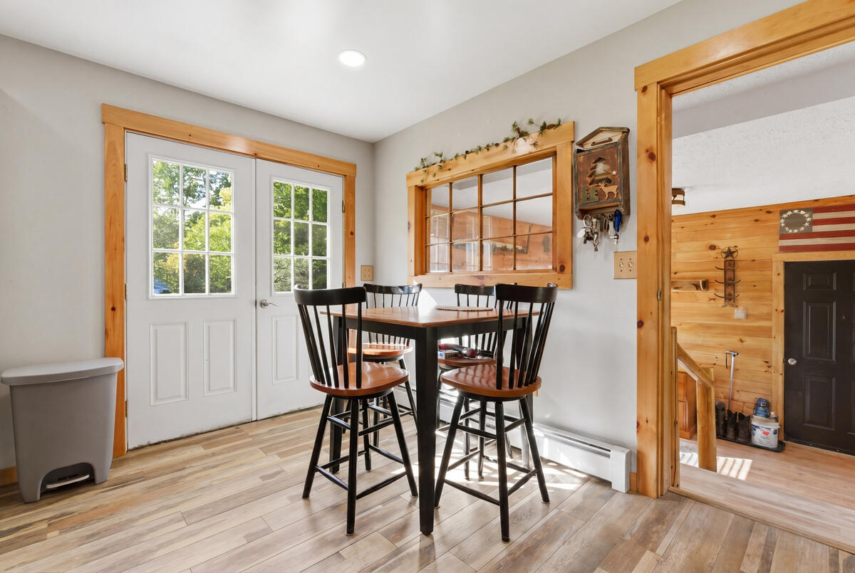 163 Pinkham Brook Road Durham, ME 04222 - Photo 12 of 28 dining 1
