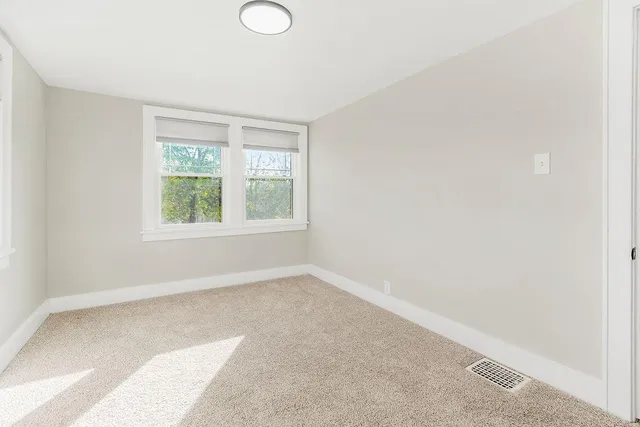 $375,000 | 1705 Southwest Walnut Street, Blue Springs, MO 64015