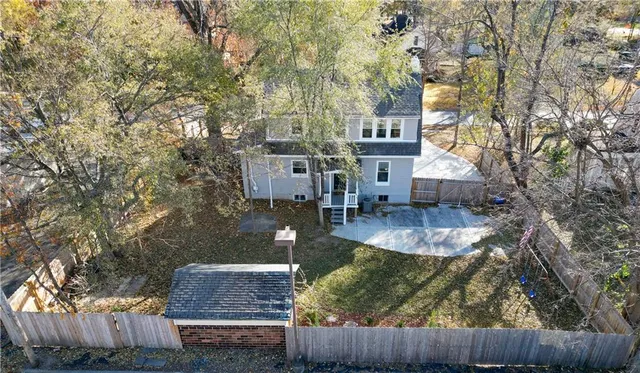 $375,000 | 1705 Southwest Walnut Street, Blue Springs, MO 64015