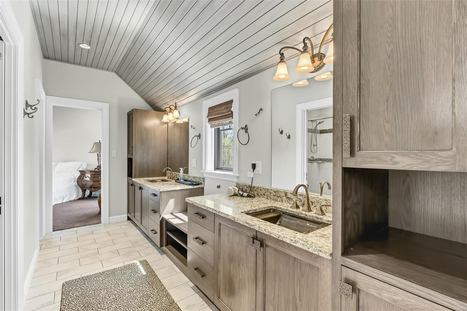 6 Rutherford Lane Town and Country, MO 63131 - Photo 33 of 58 Gallery Image 33