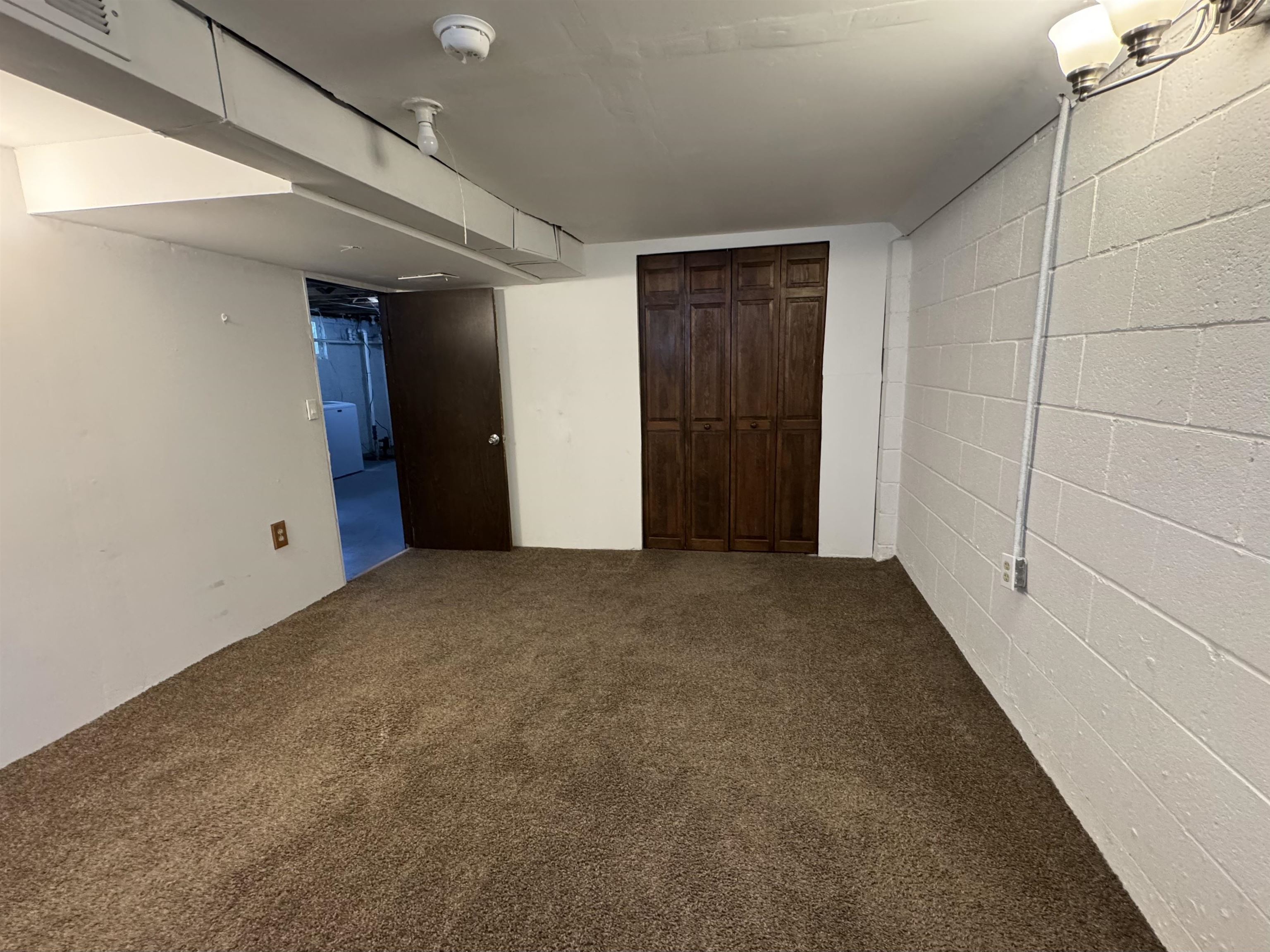 1068 South Graham Road Flint, MI 48532 - Photo 42 of 46